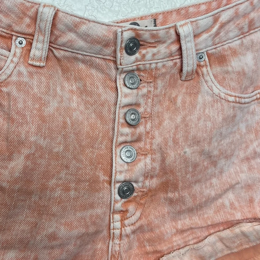 Free People We the Free Romeo Rolled Cut Off Denim Jean Shorts Orange Size 30